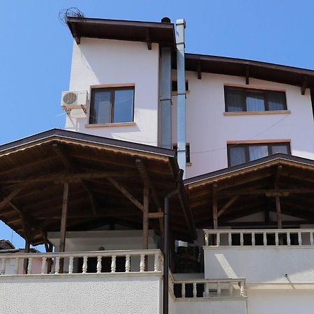 Kocherinovo Hotel Mishel מראה חיצוני תמונה
