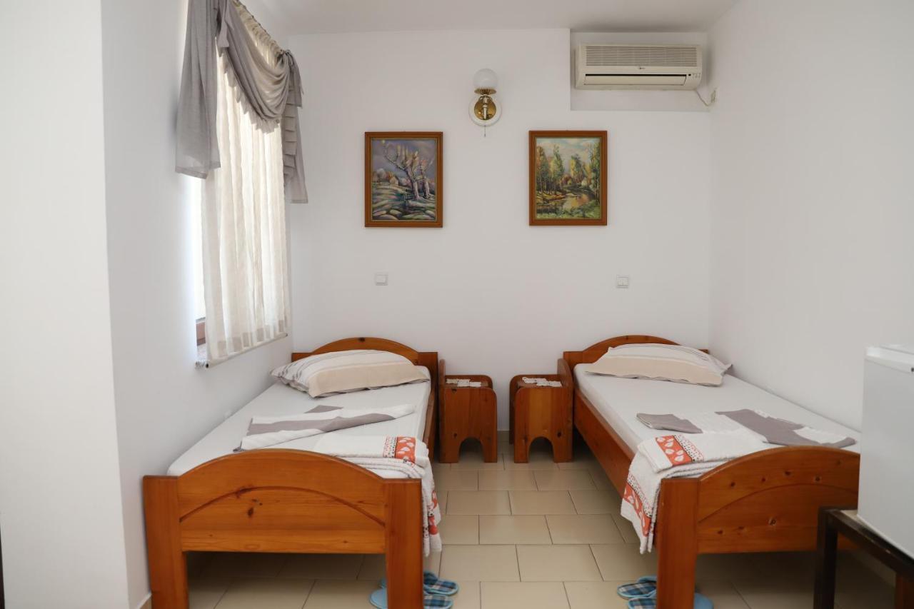 Kocherinovo Hotel Mishel מראה חיצוני תמונה