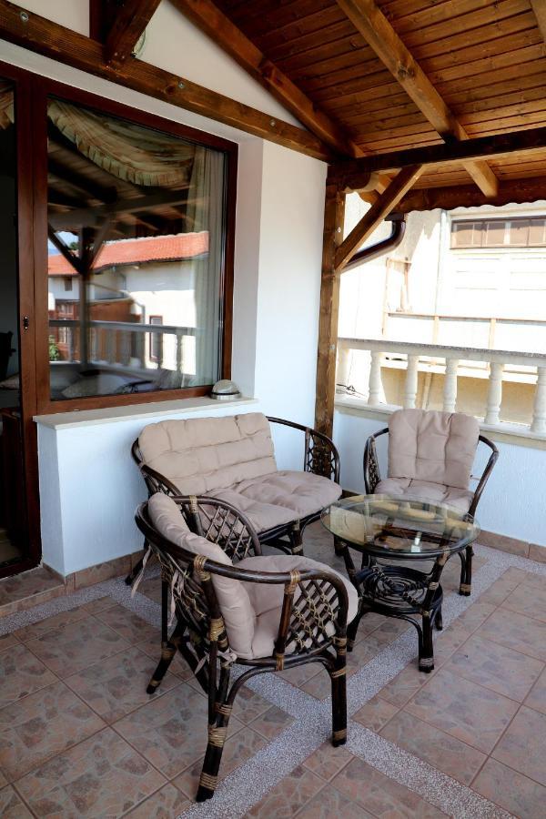 Kocherinovo Hotel Mishel מראה חיצוני תמונה