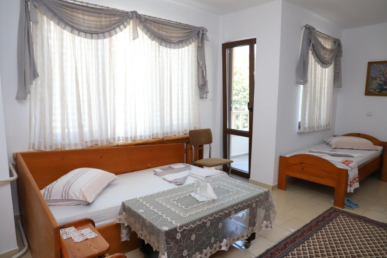 Kocherinovo Hotel Mishel מראה חיצוני תמונה