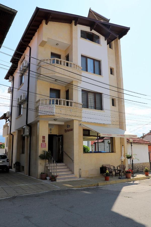 Kocherinovo Hotel Mishel מראה חיצוני תמונה