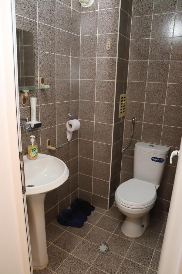 Kocherinovo Hotel Mishel מראה חיצוני תמונה