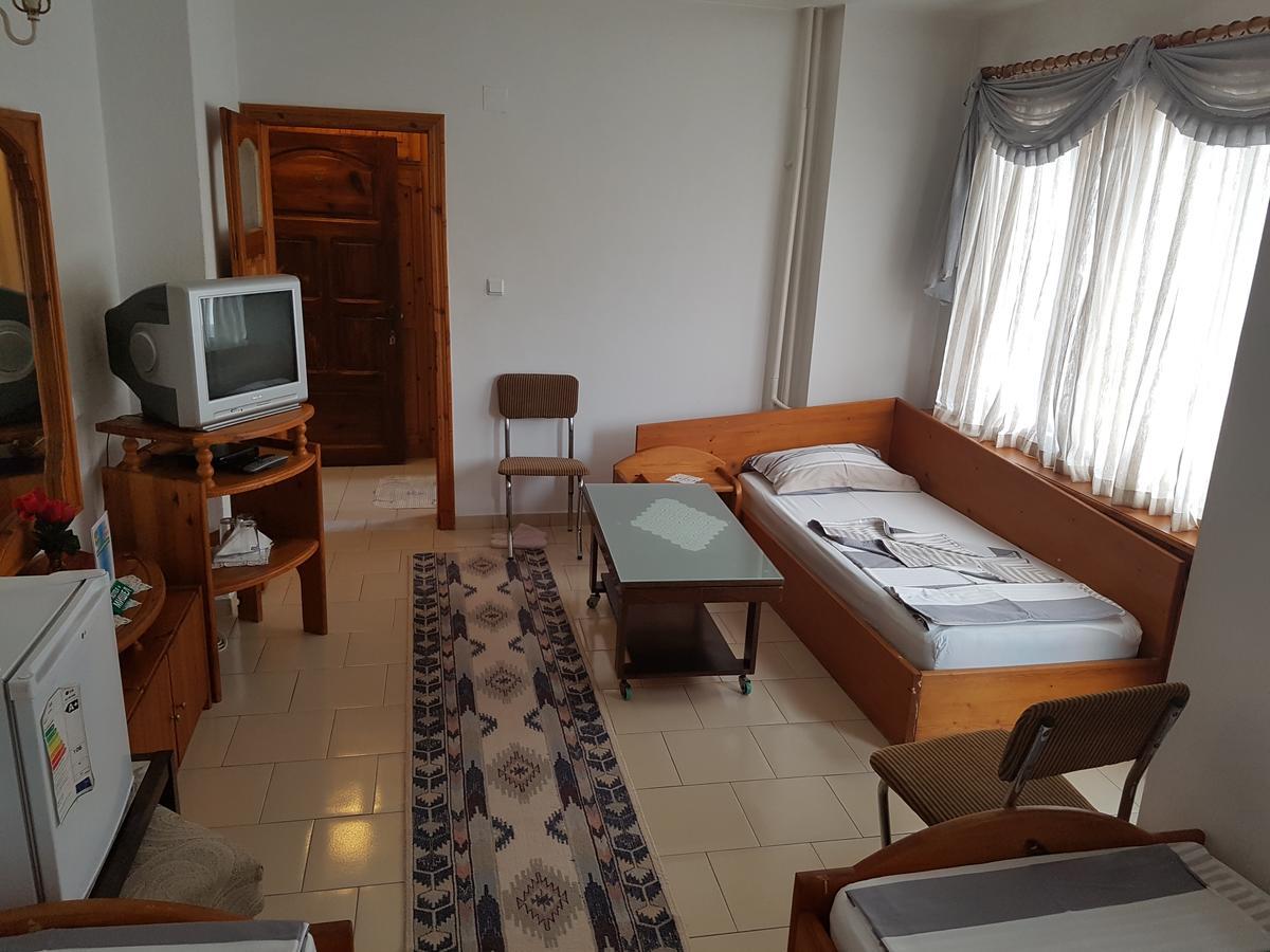 Kocherinovo Hotel Mishel מראה חיצוני תמונה